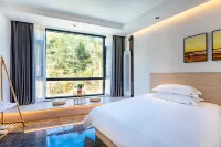 Huangshan Floating Tours Hotels near Yupinglou
