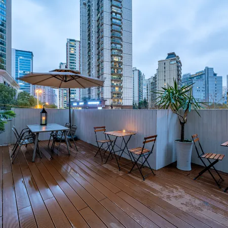 Xin Hui City Hotel (Shanghai Railway Station Changshou Road Subway Station Branch)