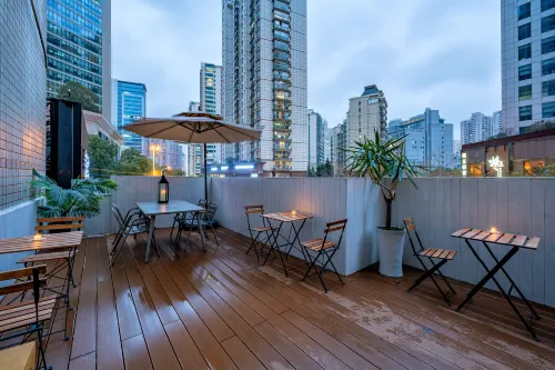 Xin Hui City Hotel (Shanghai Railway Station Changshou Road Subway Station Branch)