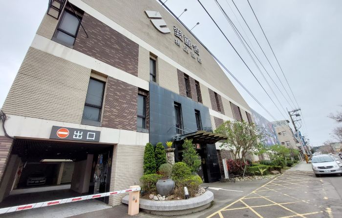 ELYSEES MOTEL
