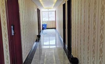 Bangkok Business Hotel