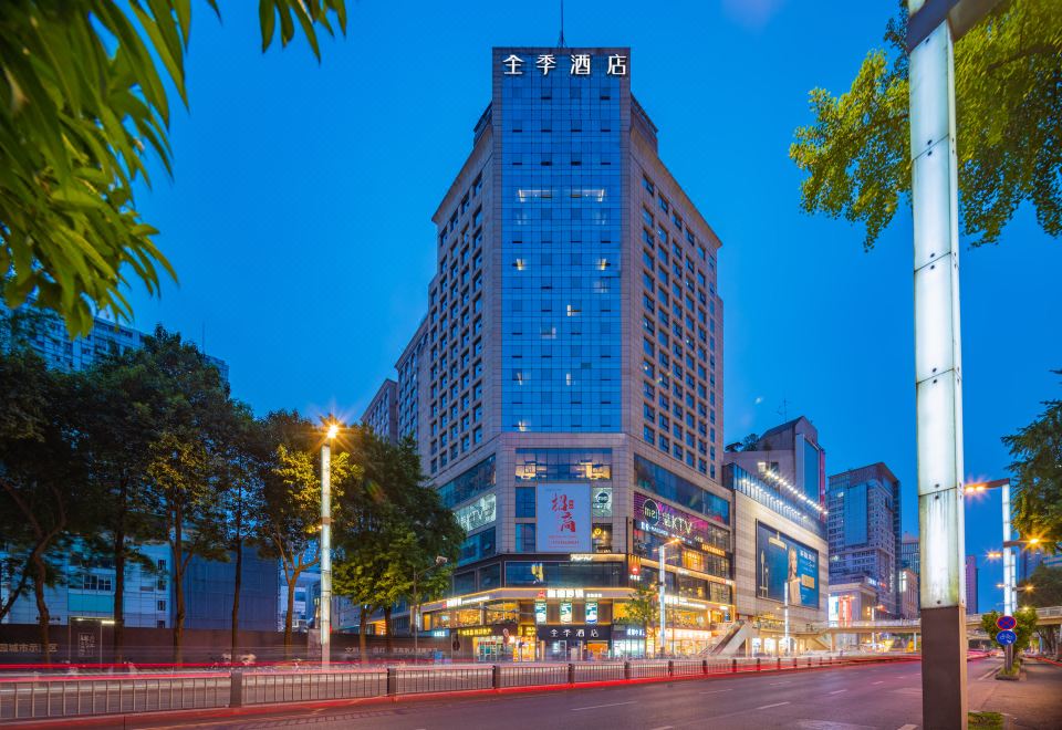 3. JI Hotel..