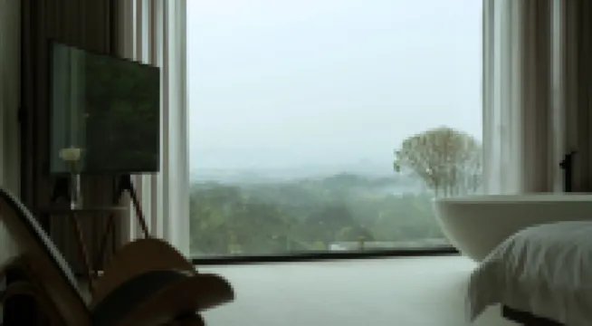 北山·Family輕奢泳池度假山景美宿（恩施楊家灣店）