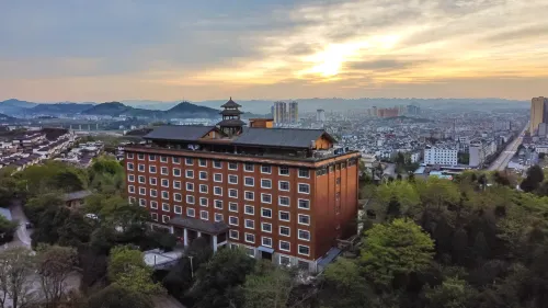 Xicheng Hotel Hotel a Luoping