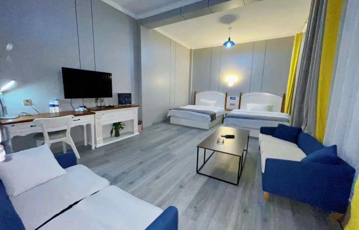 Shuijing Business Hotel