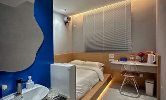 Travel cabin designer living space