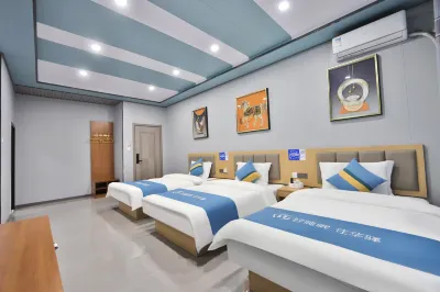 Home Inn Huaxuan (Changchun Longjia Airport High-speed Railway Station) Hotel dekat Donghu Passenger Transport Terminal