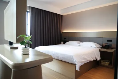 GreenTree Inn JiangSu SuZhou Industrial Zone YangCheng Lake WeiTing Mong Kok Express Hotel Hotels in Suzhou
