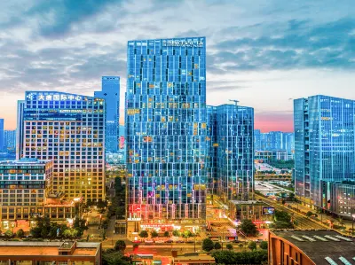 Wanyue Hotelle（Nanning headquarters base store） Hotels near Taohua Island