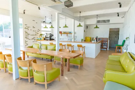 Wenzhou Huyue Six and a Half B&B (Xian Dieyan) Отели рядом с достопримечательностью «Wanghai Tower»