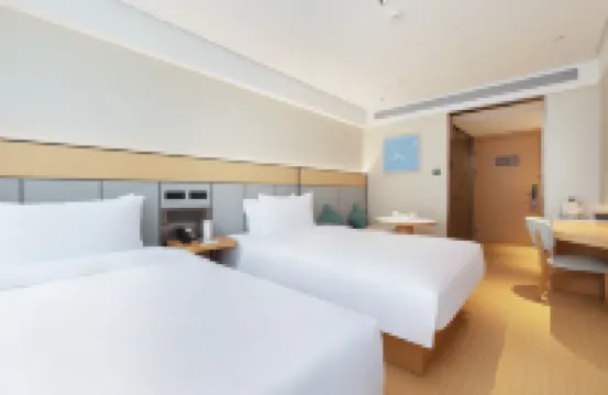 JIホテル（武漢江漢路歩行街恒隆広場）