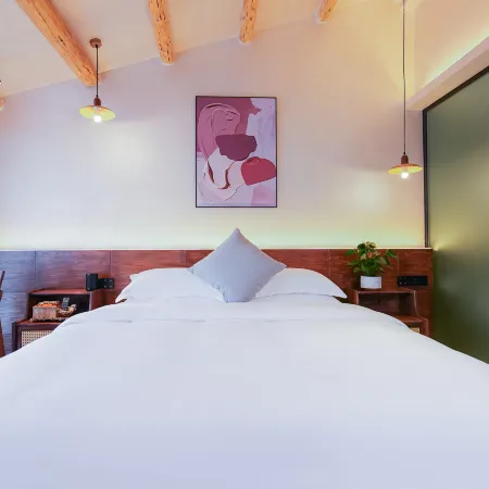 Fanjingshan-Chuanshang language mountain dust-free accommodation (Dongmen shop in the scenic spot)