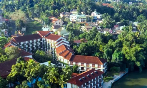Mahaweli Reach Hotel