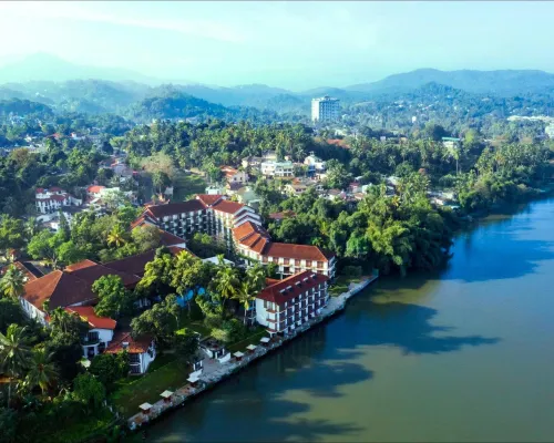 Mahaweli Reach Hotel Các khách sạn ở Kandy