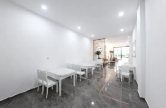 西雙版納景洪逸格智能酒店（曼聽公園店）