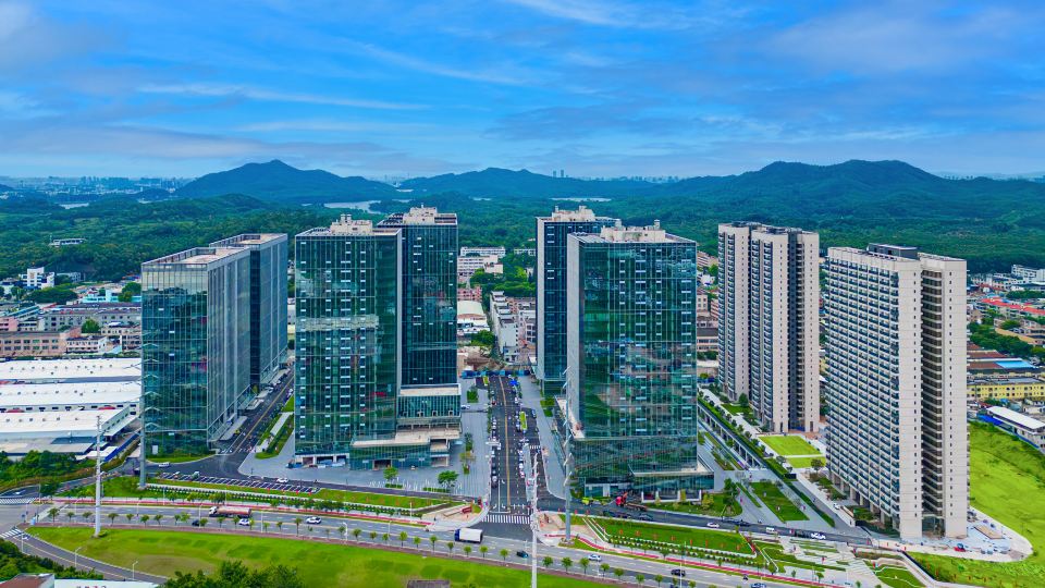 Dongguan Shiguang Cloud International Apartment