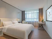 Rezen Tianmu (Golmud Shibang City Square) Hotel di Golmud