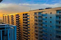 Queen Room 2 @ Grand Center Point Apartment فنادق في South Bekasi