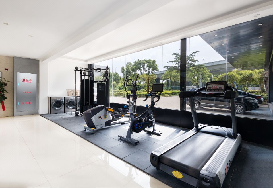 웨이준 호텔 헬스장