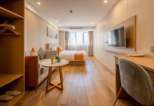 홍거 서비스 아파트