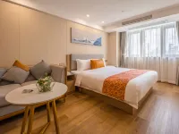 Hongge Apartment Hotel Hotels near Changning