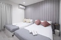 Petanige Imazato 8 minutes to subway nanbanankai! Hotel a Higashinari Ward