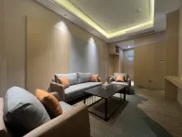 GEM Hotel (Haiyang Passenger Terminal Yingsha Building)