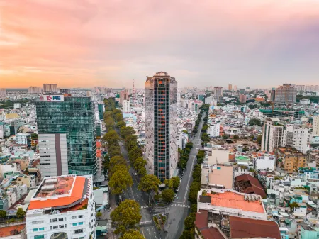 Pullman Saigon Centre