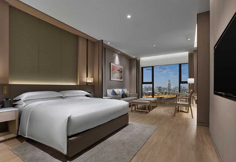 2. 더블트리 바이 ..