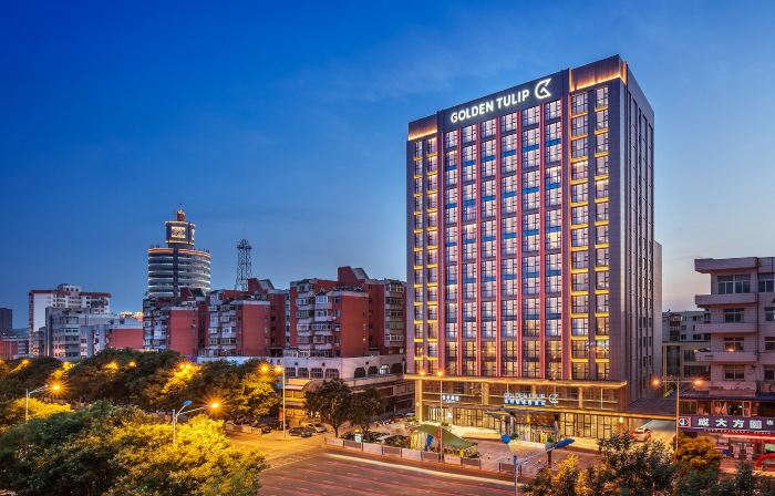Golden Tulip Jinjiang Central Street Jinzhou