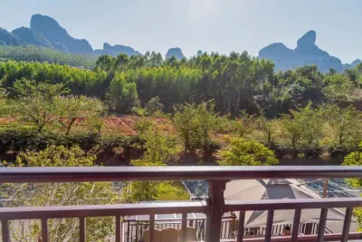 Danxia Courtyard Hotels near Lingxi River Forest Tourist Resort