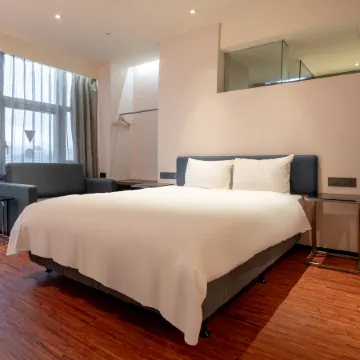 CHECK inn Taipei XinYi Отели рядом с достопримечательностью «Тайбэйский зоопарк»