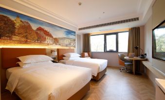 Vienna Hotel (Zhengzhou Aquarium Zhenghongcheng Store)