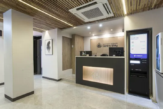 Hotel Centro Stay Отели рядом с достопримечательностью «Музей истории Пупхёна»