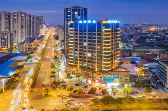 佛山市悦峯高空花園全景酒店（九江鎮信基廣場店） 鄰近海壽島的酒店