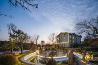 Yixing Heshe Boutique Homestay (National Forest Park) Hotels in Zhanggongdong scenic spot