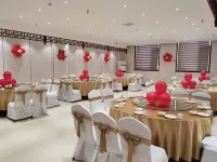 Xinlong Hotel Hotels in Fenyang