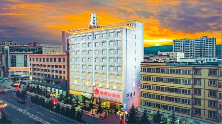 Cooperation Taoyuan Hotel (Shambala Cultural Plaza) Отели рядом с достопримечательностью «Gansu Normal University for Nationalities»