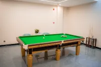 Lincang Cangyuan Taoxiyi Villa Holiday Villa (Touch you Black Square Hulu Lake Park Store)
