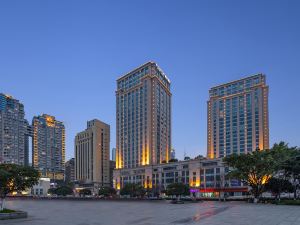 Country Inn & Suites by Radisson Chongqing Wanzhou Wanda Plaza