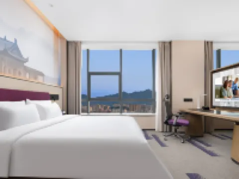 Hampton by Hilton Jiujiang Changhong Revenue Hotels in Jiujiang