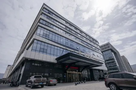 HEYUEJIUDIAN Отели рядом со станцией Ji'an Railway Station