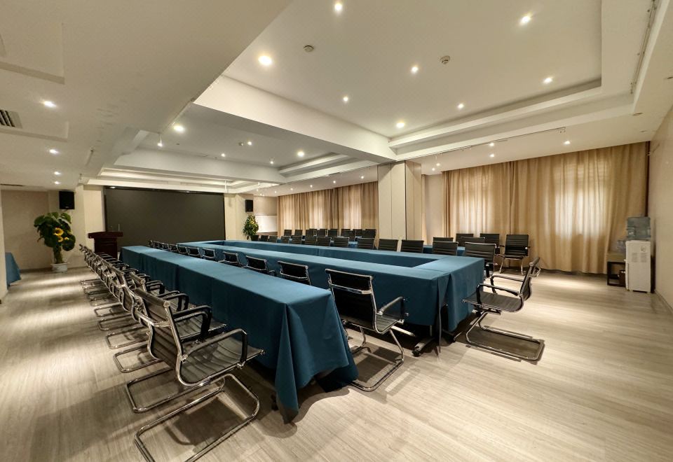 2. 오렌지하오 호텔..