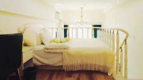 Siyu Xiaozhu Boutique LOFT B&B (Zheyoushan Branch, Hongqi Street)