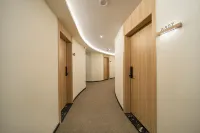 Chongqing Yanyu Hotel (Jiefangbei Pedestrian Street Hongyadong Branch)