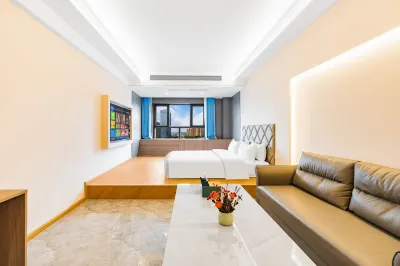 Shengxin Movie Homestay (Tongde Kunming Shopping Center Jinshang Shangzuo) 통더 쿤밍광장 쇼핑센터 호텔