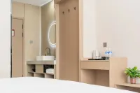 in Yi Hotel Các khách sạn ở Kỳ Urat Tiền