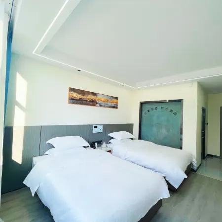 Yihao · Eco Smart Hotel