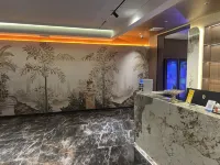 Pullman Hotel (Huaiyuan County Government Store) - Parkering