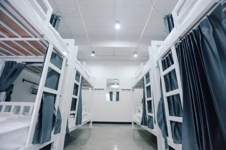 G5 Hostel